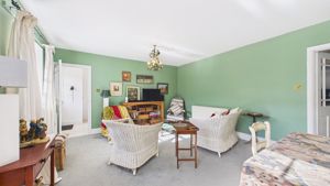 Photo 15- click for photo gallery